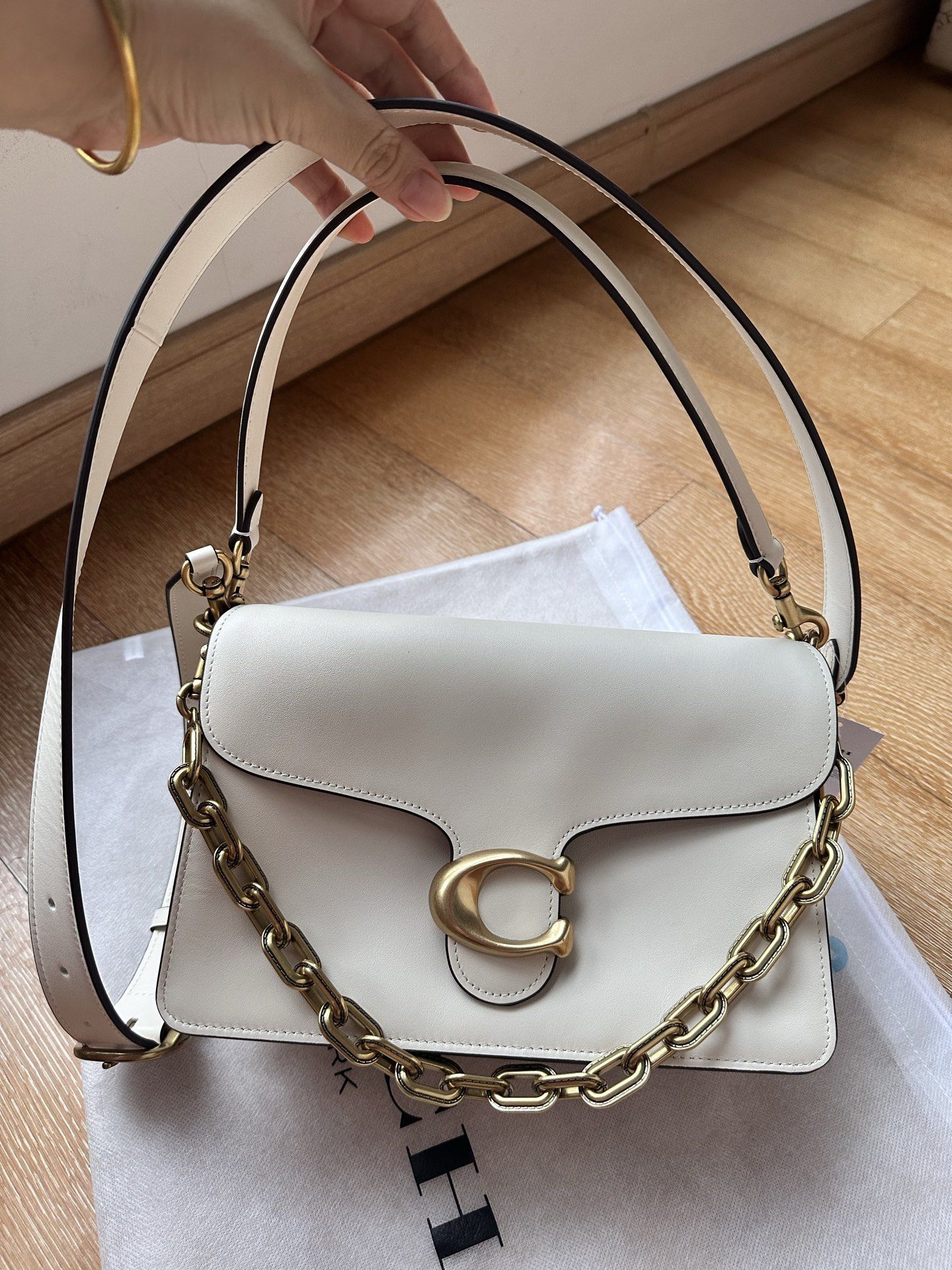 CY919 new ChainTabby 26 shoulder bag, made of cowhide…