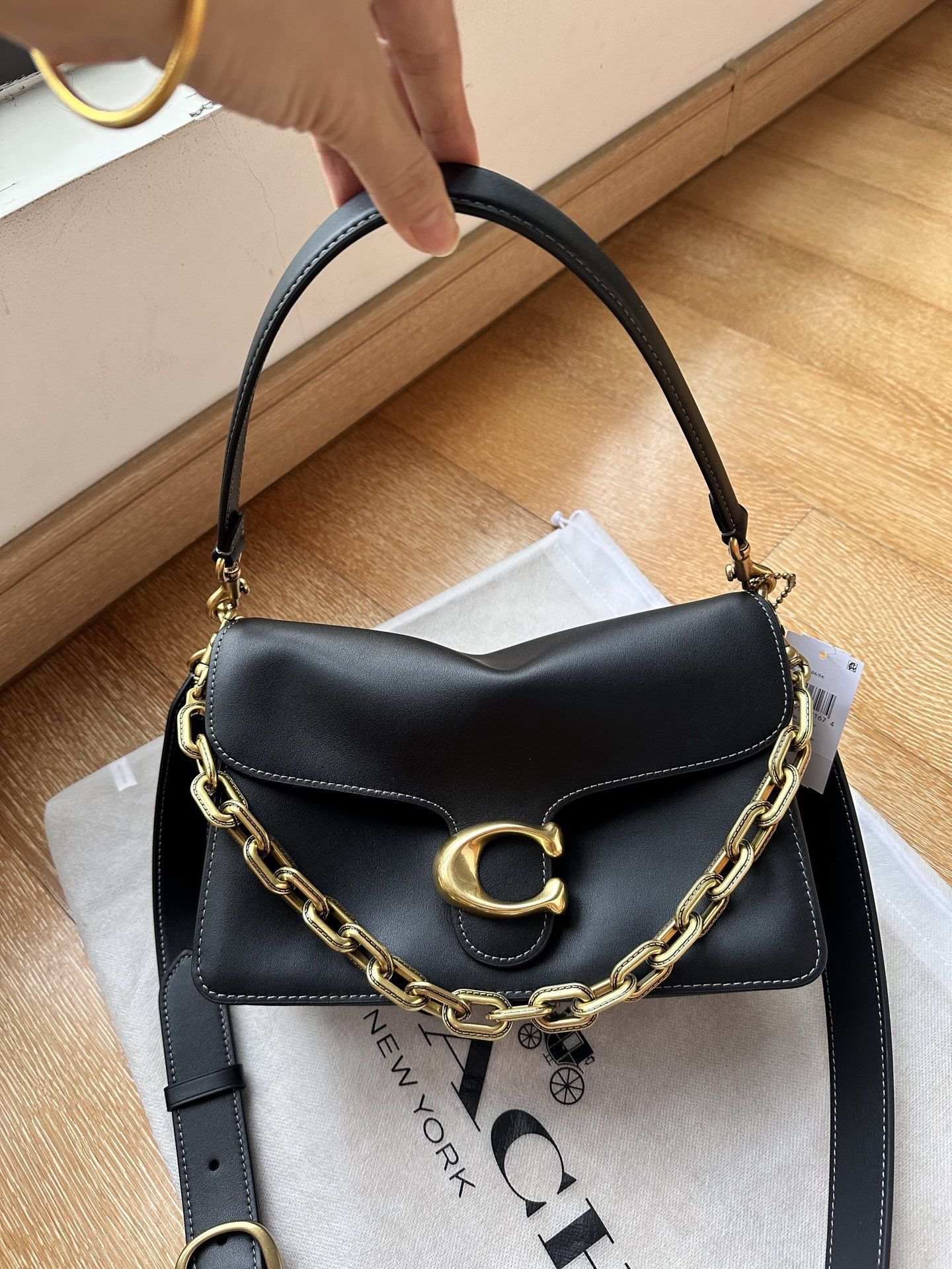 CY919 new ChainTabby 26 shoulder bag, made of cowhide…