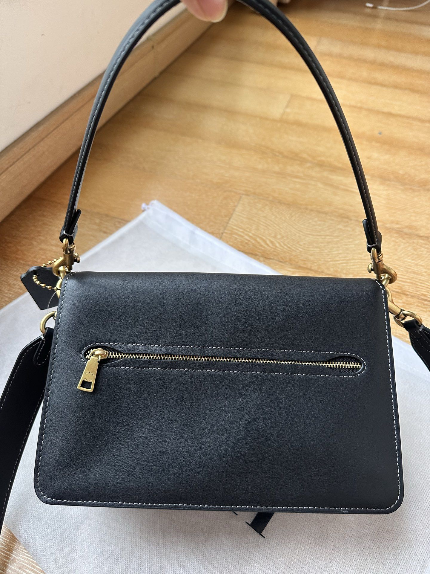CY919 new ChainTabby 26 shoulder bag, made of cowhide…