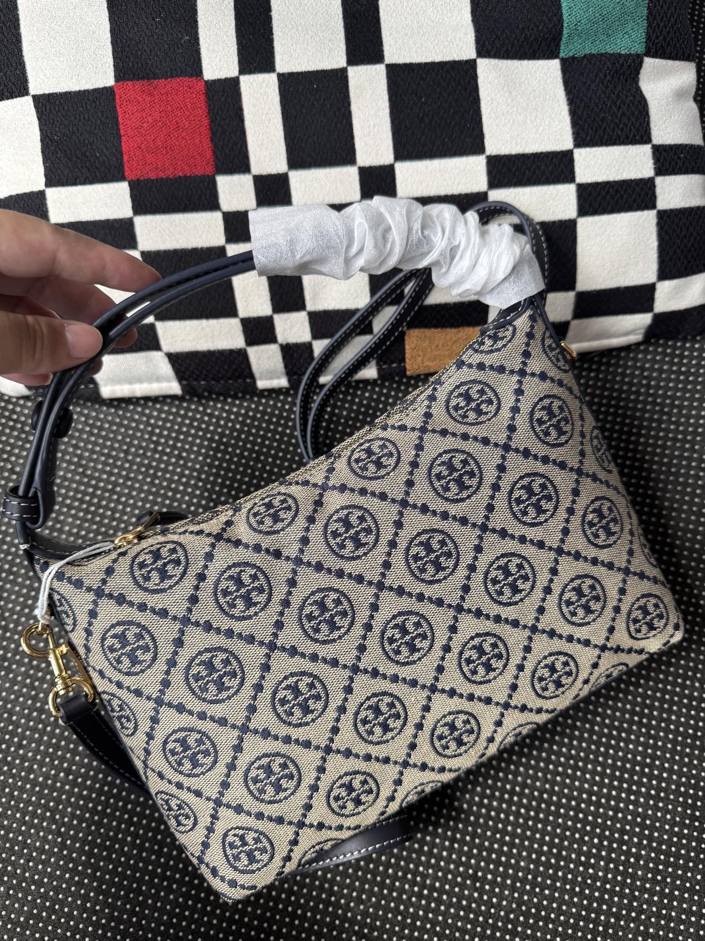 Top grade TB with top layer cowhide