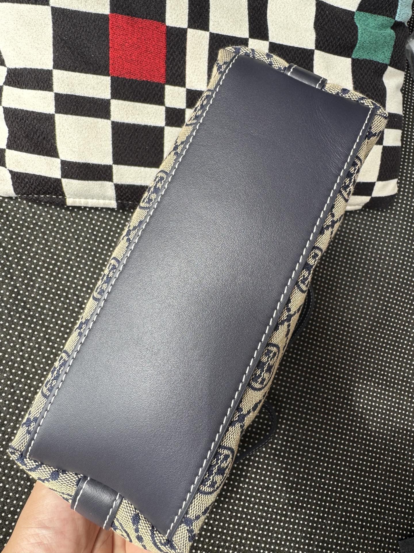 Top grade TB with top layer cowhide