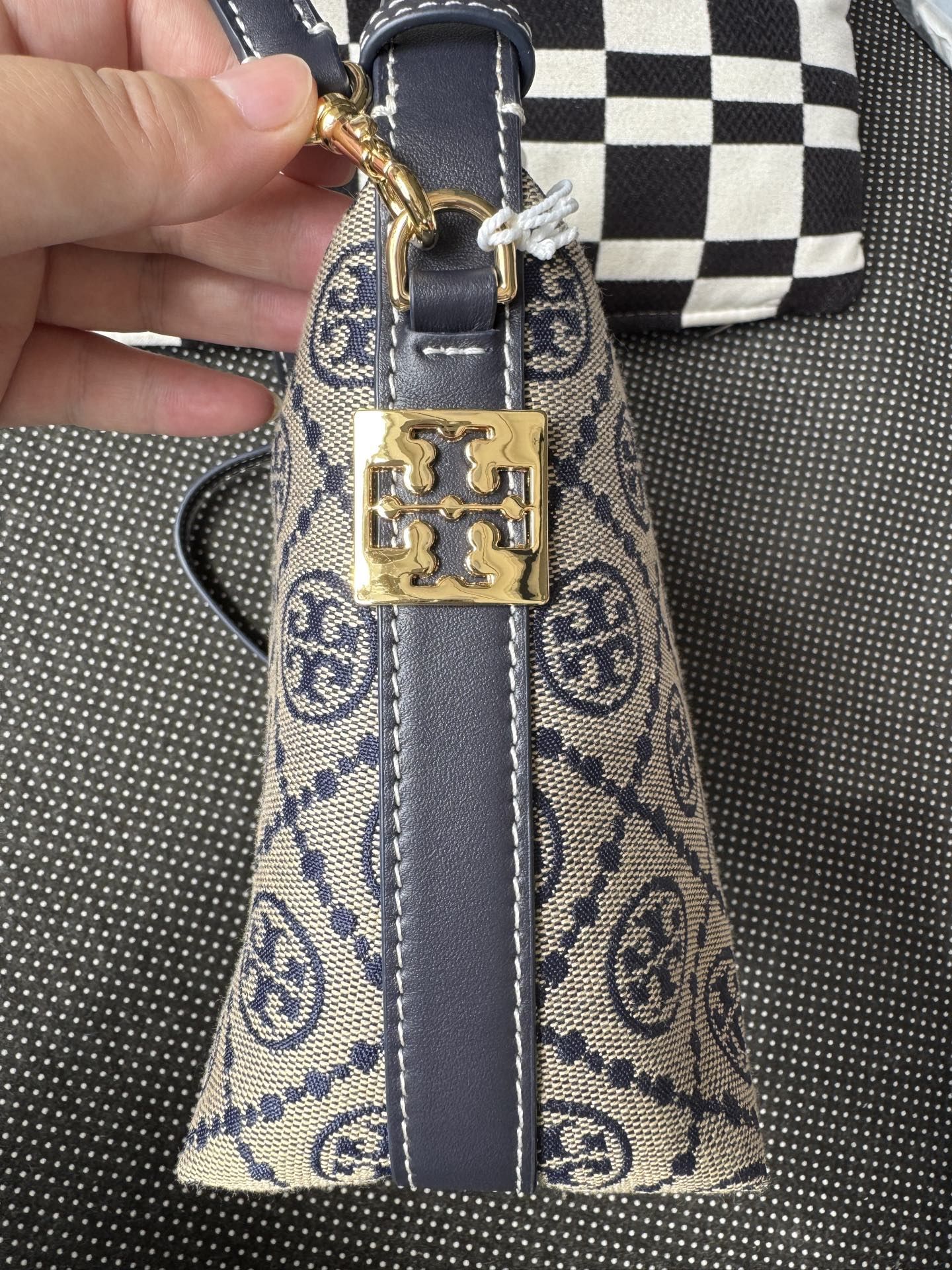 Top grade TB with top layer cowhide