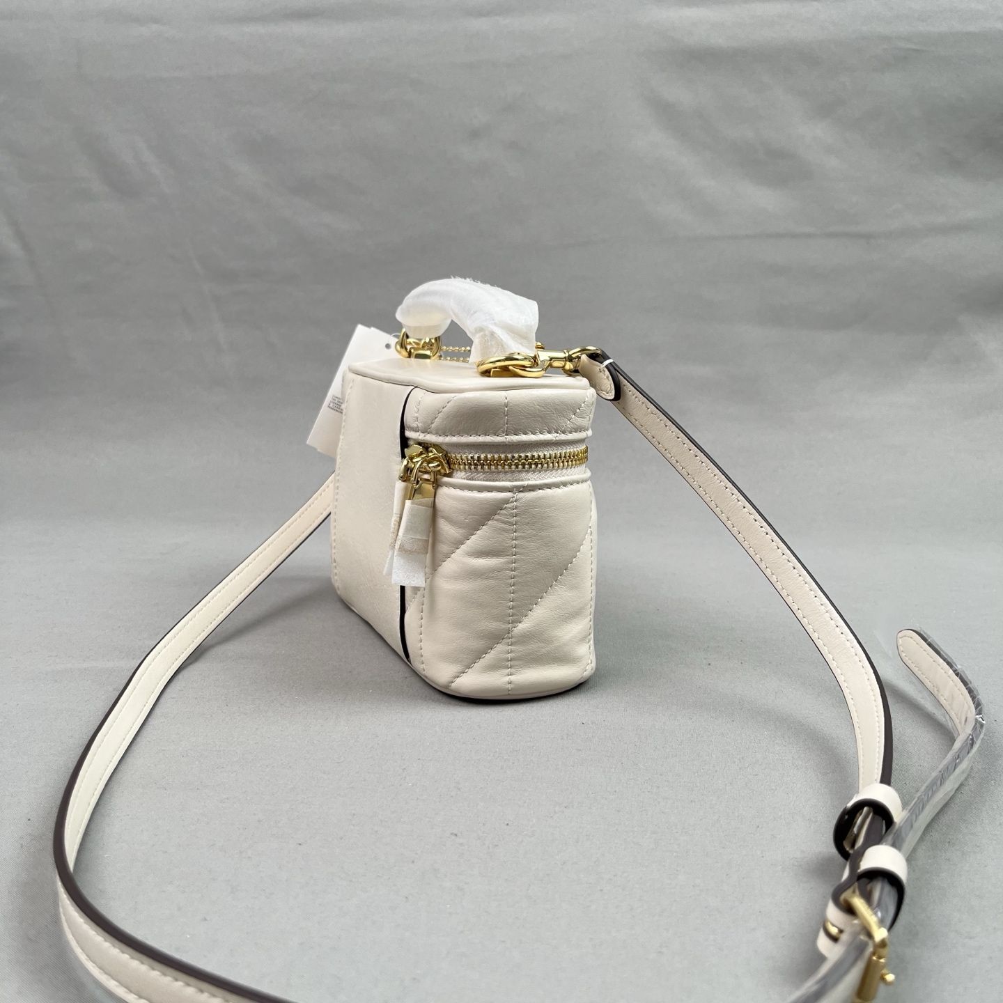 Coach original, top-grade white CE022, oil wax wrinkled leather