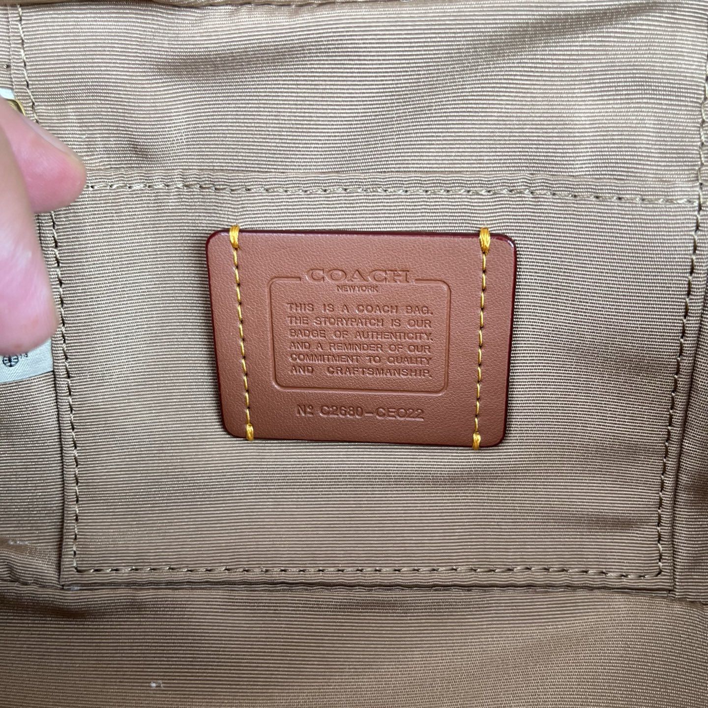 Coach original, top-grade white CE022, oil wax wrinkled leather