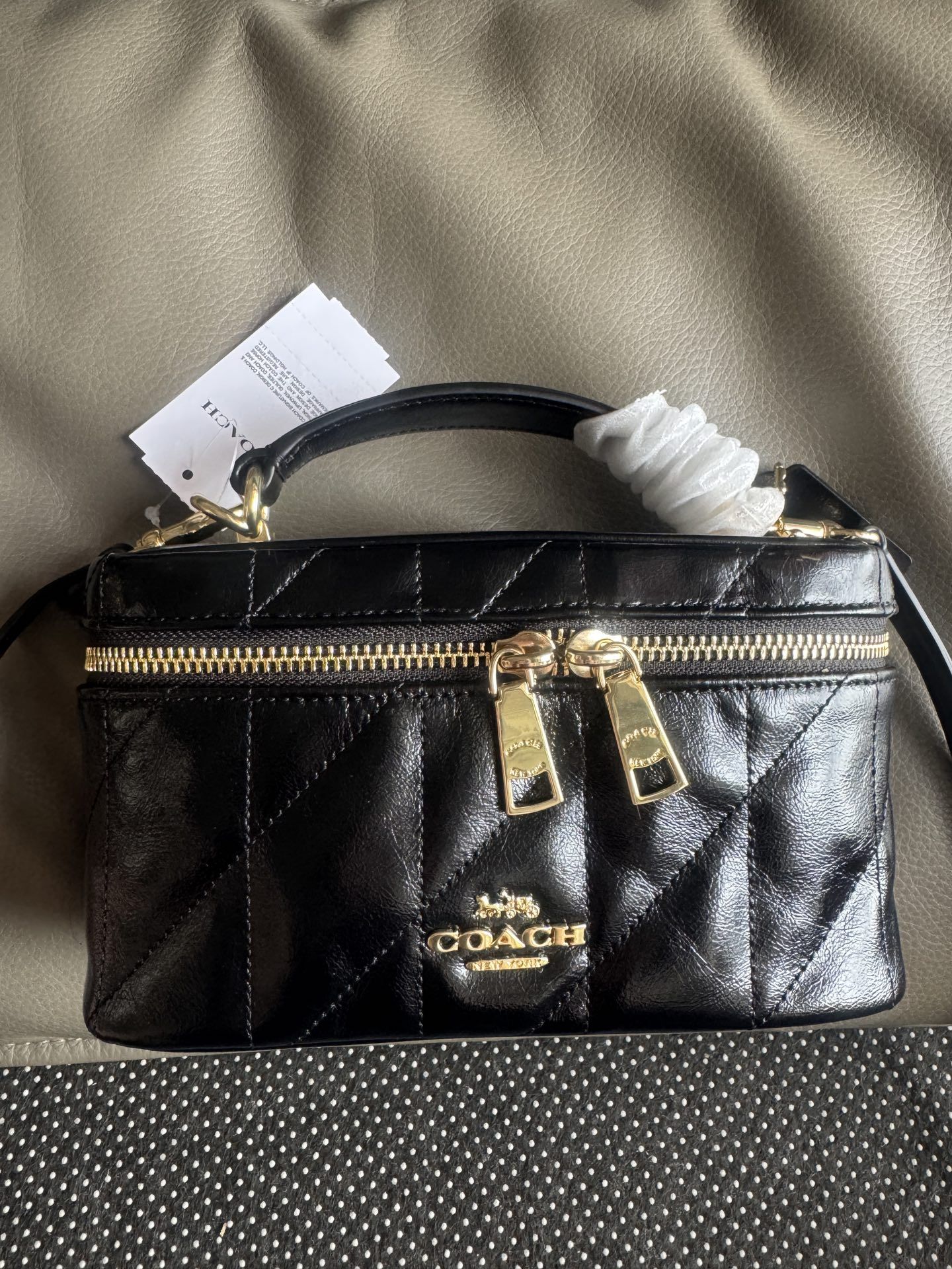 COACH genuine version CE022, makeup box package original
