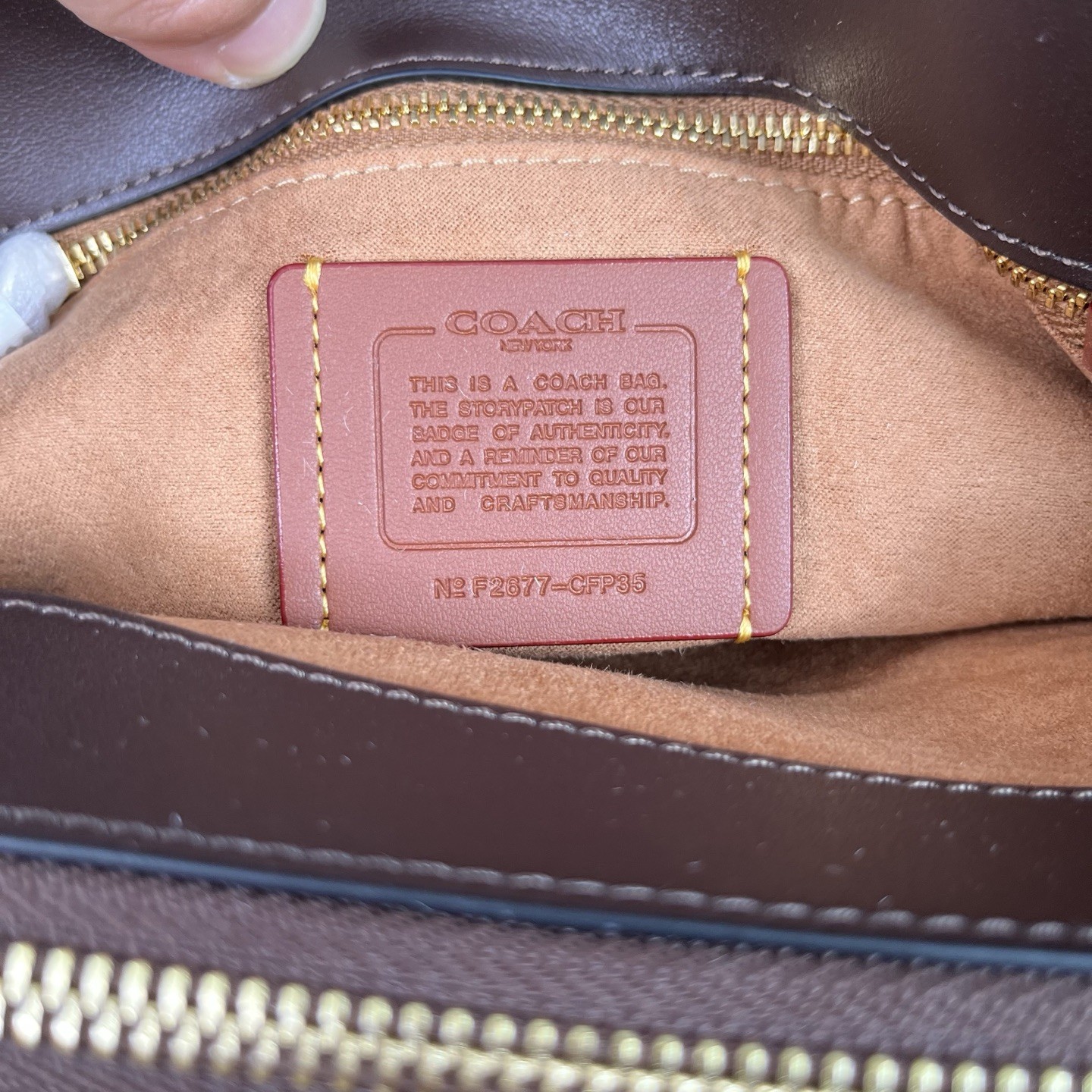 coach Original CFP35. Elise's new tote bag, A versatile commuter essential
